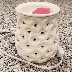 Wax warmer